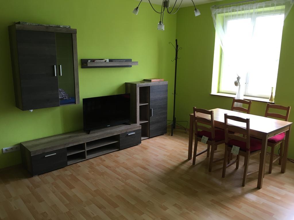 City Apartment เดชชิน ภายนอก รูปภาพ